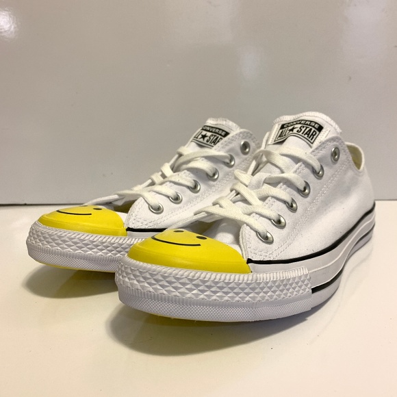 converse smiley face sneakers